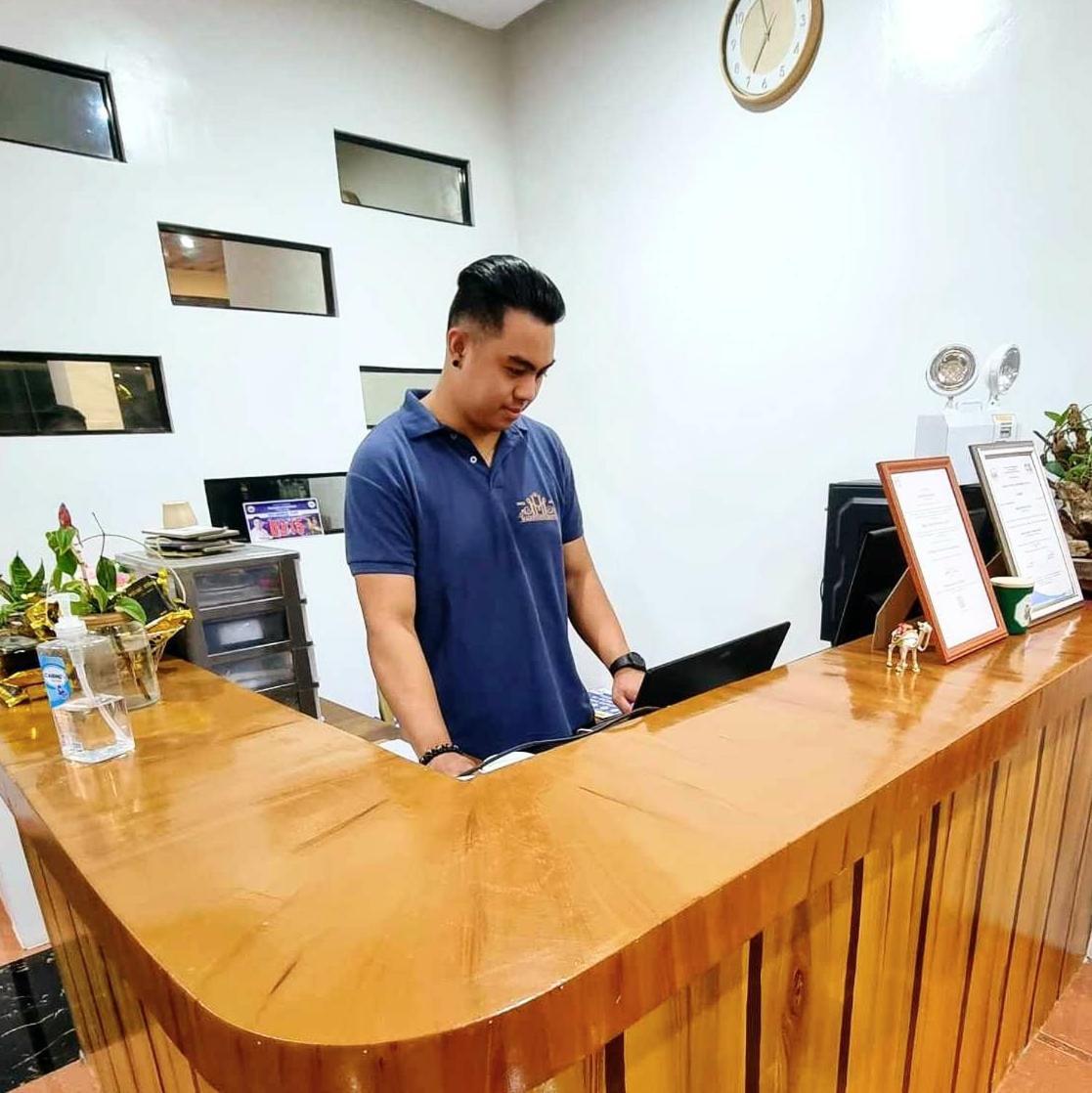 Majestique Hotel Albay Bicol Guinobatan Εξωτερικό φωτογραφία